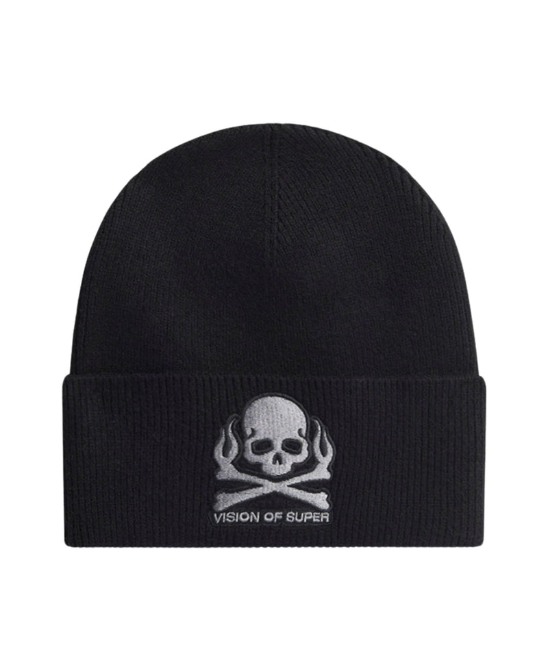 BLACK BEANIE WITH SKULL PATCH